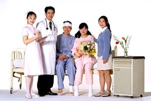 福岡で費用も安心できるインプラント歯科を探す