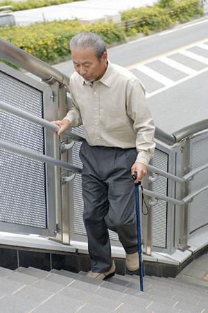 名古屋でのインプラント治療完全ガイド：安全性、費用、そして信頼できるクリニックを徹底解説！