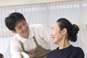 コンピューターを使ったインプラント治療